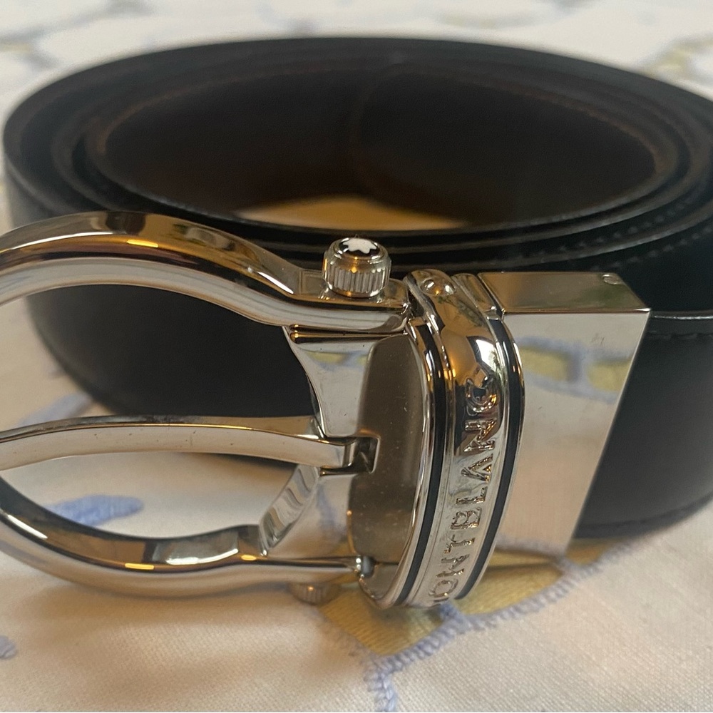 MONTBLABC- Reversible Dark Brown/Black Leather Belt with Shiny Silver Clasp
